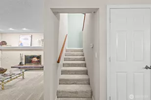 5527 Bridgeport Way W, University Place, WA 98467 - Photo 16