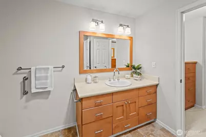 5527 Bridgeport Way W #C, University Place, WA 98467 - Photo 22