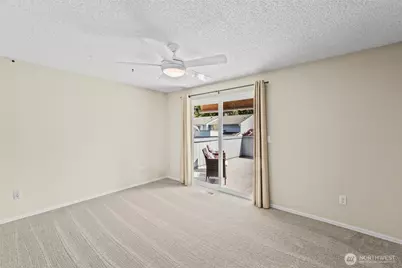 5527 Bridgeport Way W #C, University Place, WA 98467 - Photo 26
