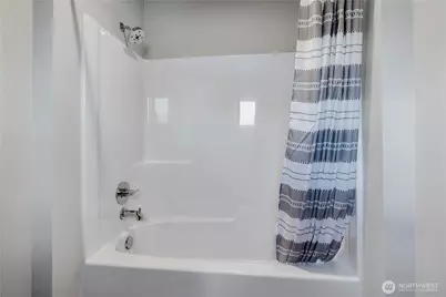 13850 16th Avenue E #114, Tacoma, WA 98445 - Photo 20