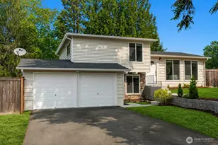 12704 NE 142nd Ct, Kirkland, WA 98034 - Photo 2