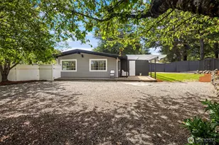 79 110th Ave SE, Bellevue, WA 98004 - Photo 24