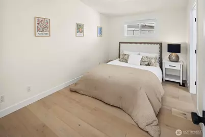 79 110th Ave SE, Bellevue, WA 98004 - Photo 18