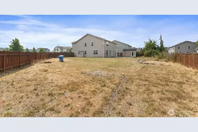 205 NE Silvernail St, Orting, WA 98360 - Photo 24