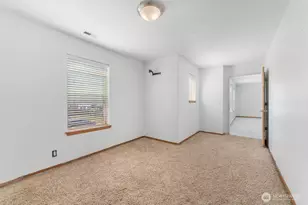 205 Silvernail St NE, Orting, WA 98360 - Photo 20