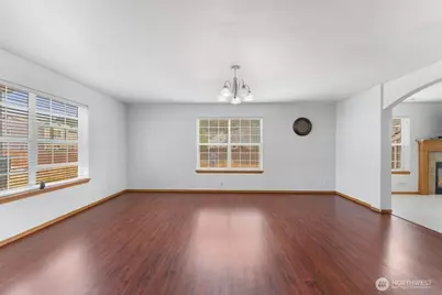 205 NE Silvernail St, Orting, WA 98360 - Photo 4
