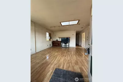 5712 S Augusta Street, Seattle, WA 98178 - Photo 4