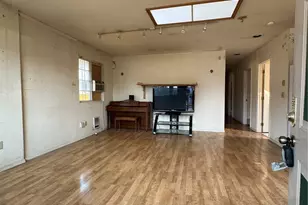5712 S Augusta St, Seattle, WA 98178 - Photo 4