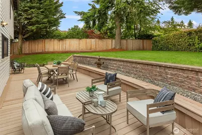 4651 171st Avenue SE, Bellevue, WA 98006 - Photo 4