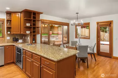 4651 171st Avenue SE, Bellevue, WA 98006 - Photo 14