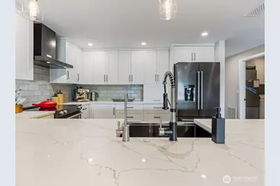 16921 Inglewood Road NE #A-104, Kenmore, WA 98028 - Photo 12