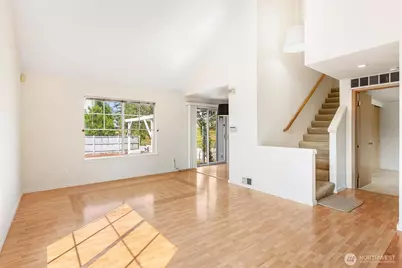 10914 SE 169th Place, Renton, WA 98055 - Photo 4