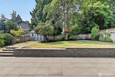 7247 SE 29th Street, Mercer Island, WA 98040 - Photo 32