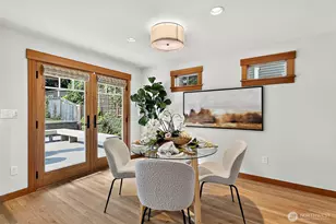 7247 SE 29th St, Mercer Island, WA 98040 - Photo 8