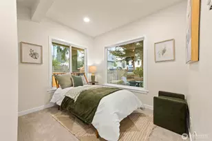 10733 Interlake Ave N, Seattle, WA 98133 - Photo 18