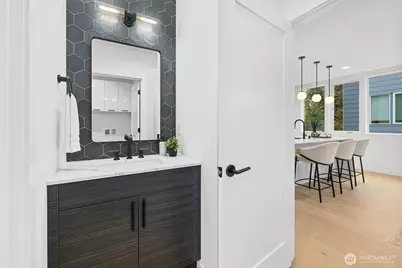 12011 36th Avenue NE, Seattle, WA 98125 - Photo 12