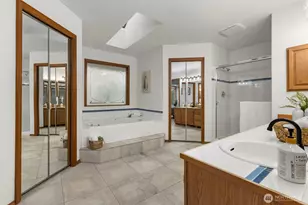 11715 SE 61st Pl, Bellevue, WA 98006 - Photo 26