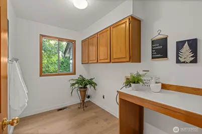 11715 SE 61st Place, Bellevue, WA 98006 - Photo 22