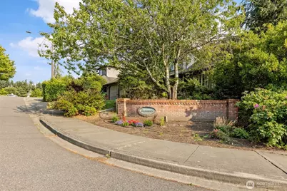 11715 SE 61st Place, Bellevue, WA 98006 - Photo 36