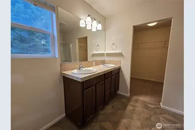 3658 London Loop NE, Lacey, WA 98516 - Photo 16