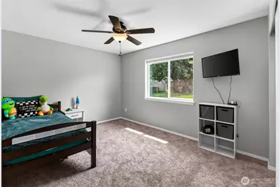 10516 36th Street E, Edgewood, WA 98372 - Photo 24