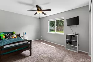 10516 36th St E, Edgewood, WA 98372 - Photo 24