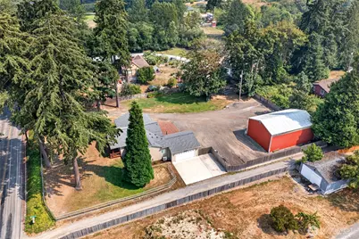 10516 36th Street E, Edgewood, WA 98372 - Photo 8