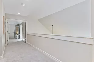 2058 211th Pl SE, Sammamish, WA 98075 - Photo 14