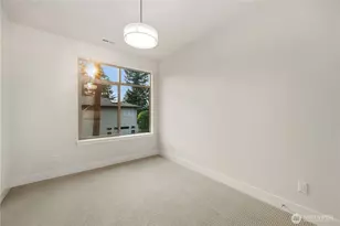 12315 NE 70th Ln, Kirkland, WA 98033 - Photo 24