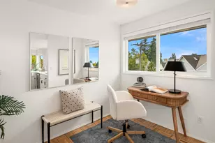 2115 California Ave SW, Seattle, WA 98116 - Photo 22