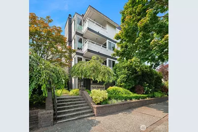 2115 California Avenue SW #402, Seattle, WA 98116 - Photo 1