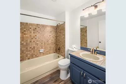 2115 California Avenue SW #402, Seattle, WA 98116 - Photo 30
