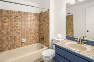 2115 California Ave SW, Seattle, WA 98116 - Photo 30