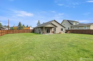 211 W Oak St, Yacolt, WA 98675 - Photo 28
