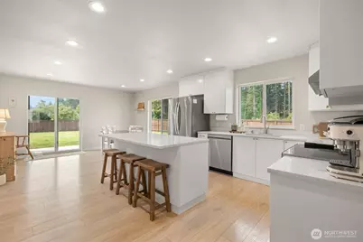 211 W Oak Street, Yacolt, WA 98675 - Photo 6