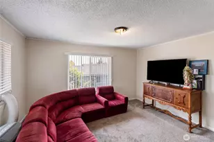 1911 Sheridan Rd, Bremerton, WA 98310 - Photo 4
