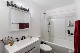 1911 Sheridan Rd, Bremerton, WA 98310 - Photo 8
