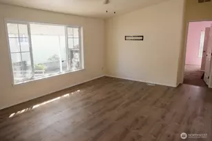 2011 E 95th St, Tacoma, WA 98445 - Photo 2