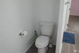 2011 E 95th St, Tacoma, WA 98445 - Photo 8