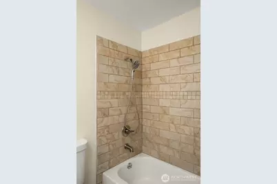 16204 Main Street, Bellevue, WA 98008 - Photo 12