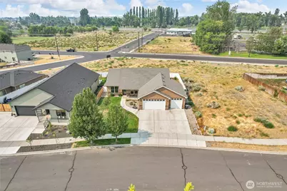 3440 W Blue Heron Lane, Moses Lake, WA 98837 - Photo 2