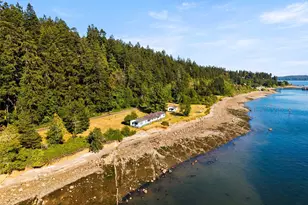 1827 Parade Grounds Ave NE, Bainbridge Island, WA 98110 - Photo 28