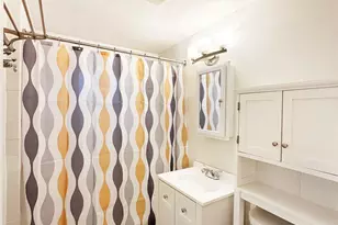 1111 34th Ave, Seattle, WA 98122 - Photo 10