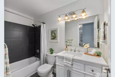 10110 Greenwood Avenue N #204, Seattle, WA 98133 - Photo 14