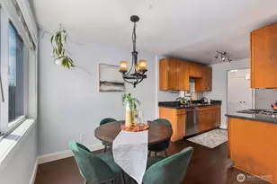 10110 Greenwood Ave N, Seattle, WA 98133 - Photo 8