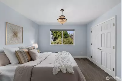 10110 Greenwood Avenue N #204, Seattle, WA 98133 - Photo 12