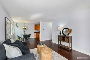10110 Greenwood Ave N, Seattle, WA 98133 - Photo 4