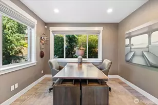11822 Holmes Point Dr NE, Kirkland, WA 98034 - Photo 14