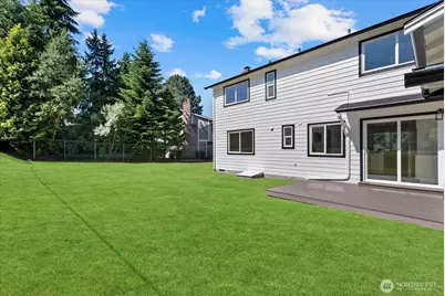 11235 NE 146th St, Kirkland, WA 98034 - Photo 28