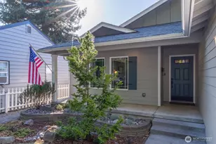 527 26th Ave, Longview, WA 98632 - Photo 2